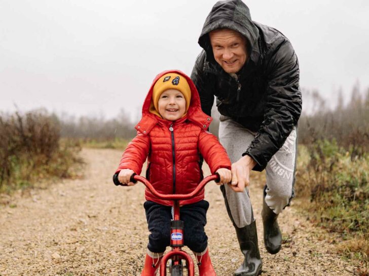 teach kid how to bike