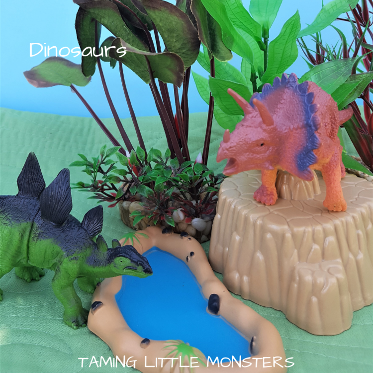 small world dinosaurs