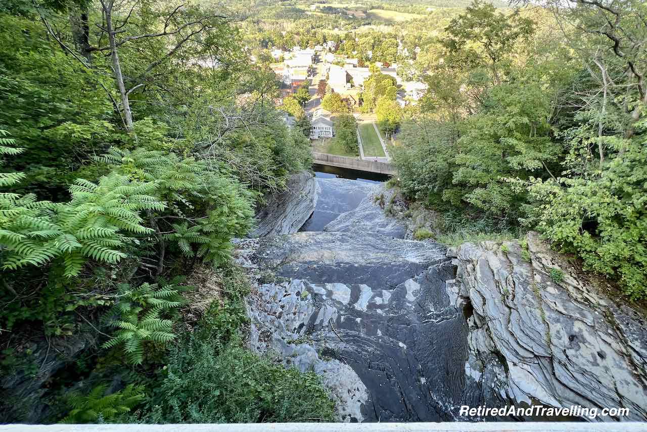 Montour Falls Shequaga Falls From Bridge.jpg
