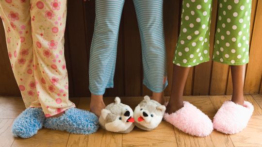103 Sleepover Ideas and Tips for Parents (Plus an Epic Movie List