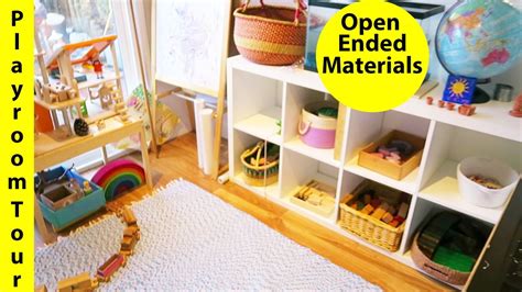 What are open-ended and close ended materials?