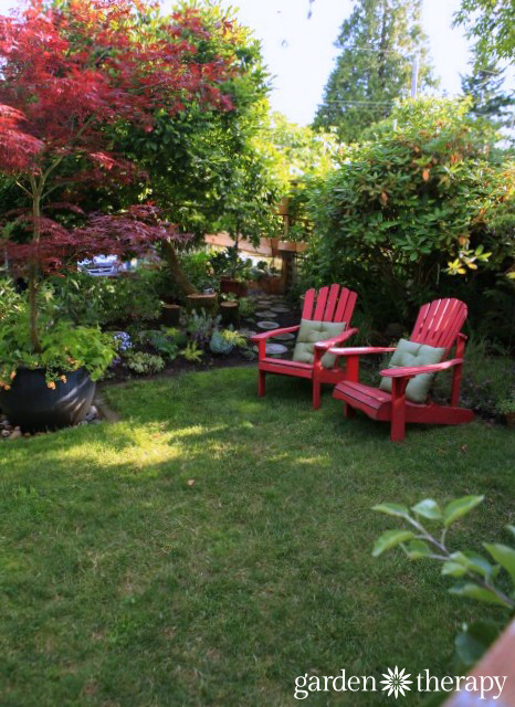 Garden Therapy Back Yard Play Garden Tour (14)